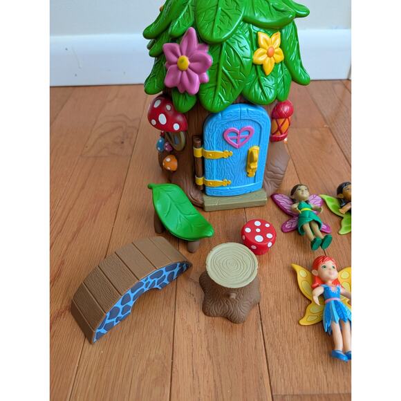 Lakeshore Fairy Land Playset Treehouse, Fairies, Accessories (9 Pieces) - Picture 3 of 6